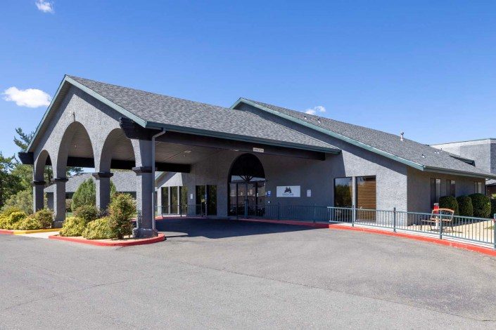 Granite Creek Health & Rehabilitation Center photo 3