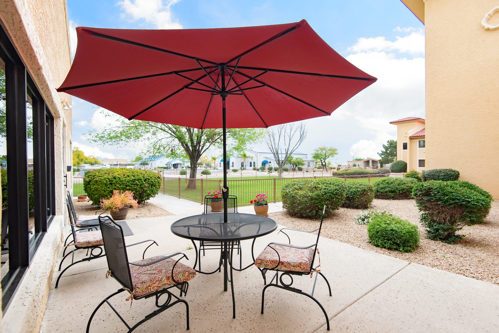 Life Care Center Of Paradise Valley photo 1