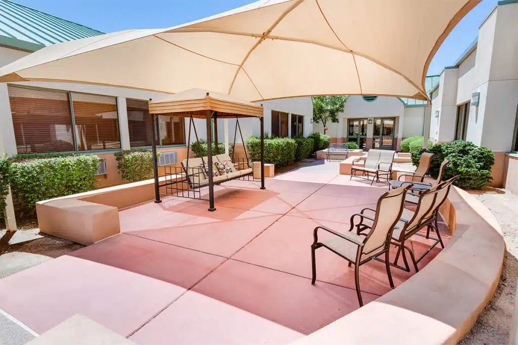 Palm Valley Rehab & Care Center photo 3