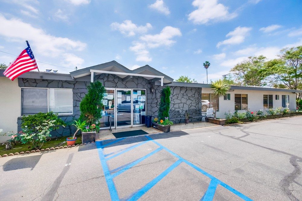 Baldwin Gardens Nursing Center photo 1