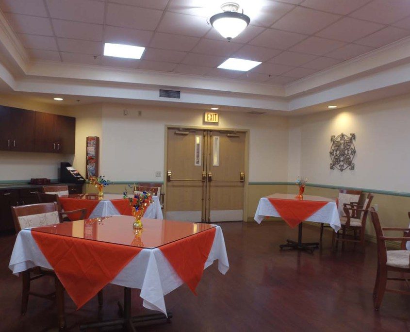 Carmel Mountain Rehabilitation & Healthcare Center photo 4
