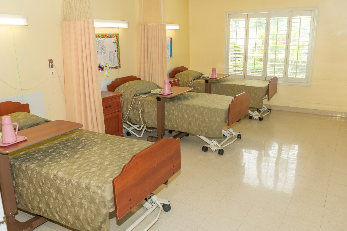 Country Villa Bay Vista Healthcare Center photo 5