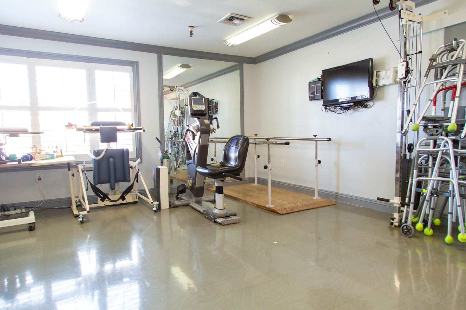 Grand Valley Health Care Center photo 2