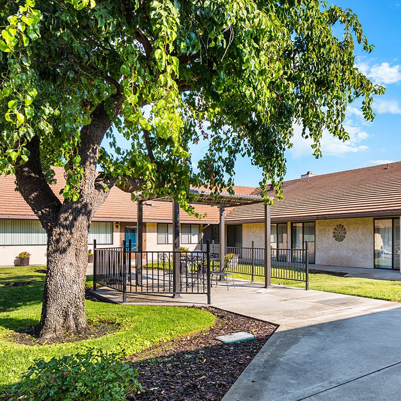 Diamond Ridge Healthcare Center photo 5