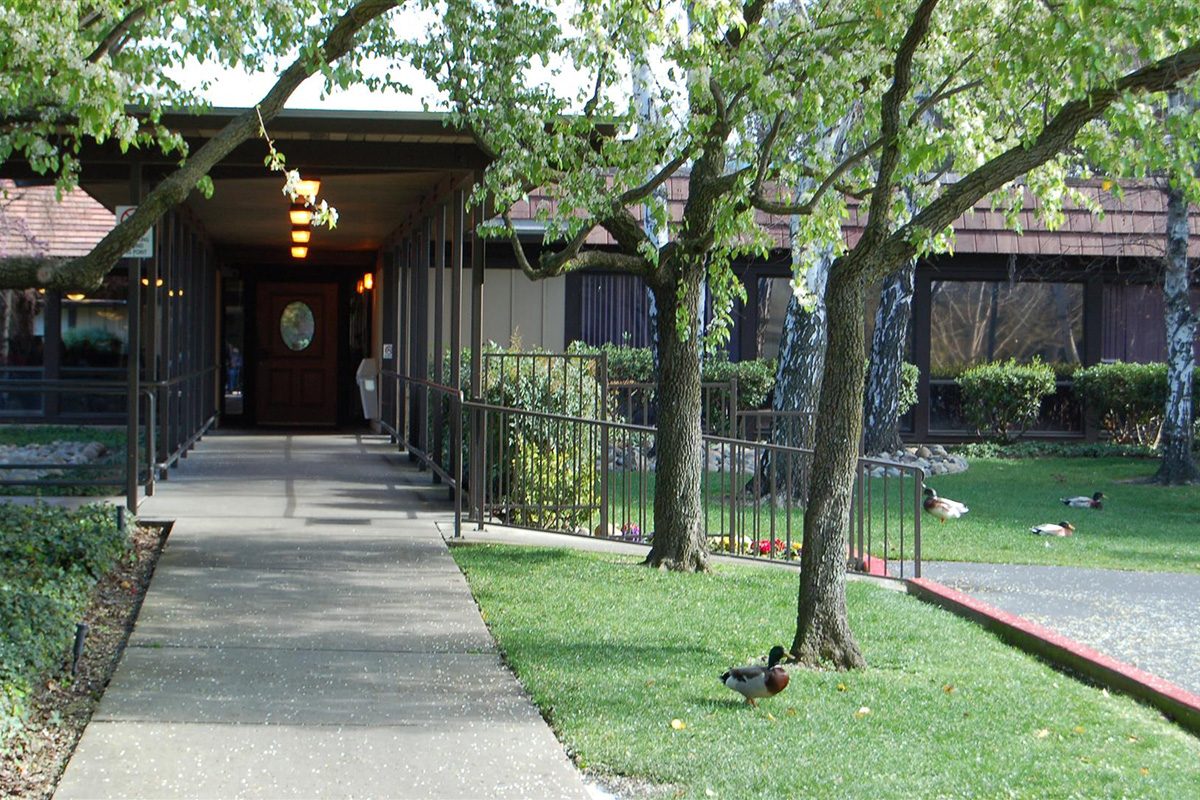 Eskaton Care Center Greenhaven photo 1
