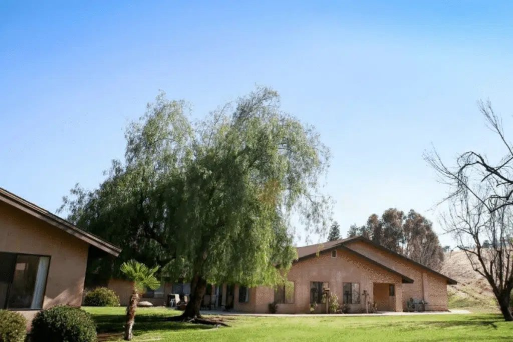Bakersfield Post Acute photo 5