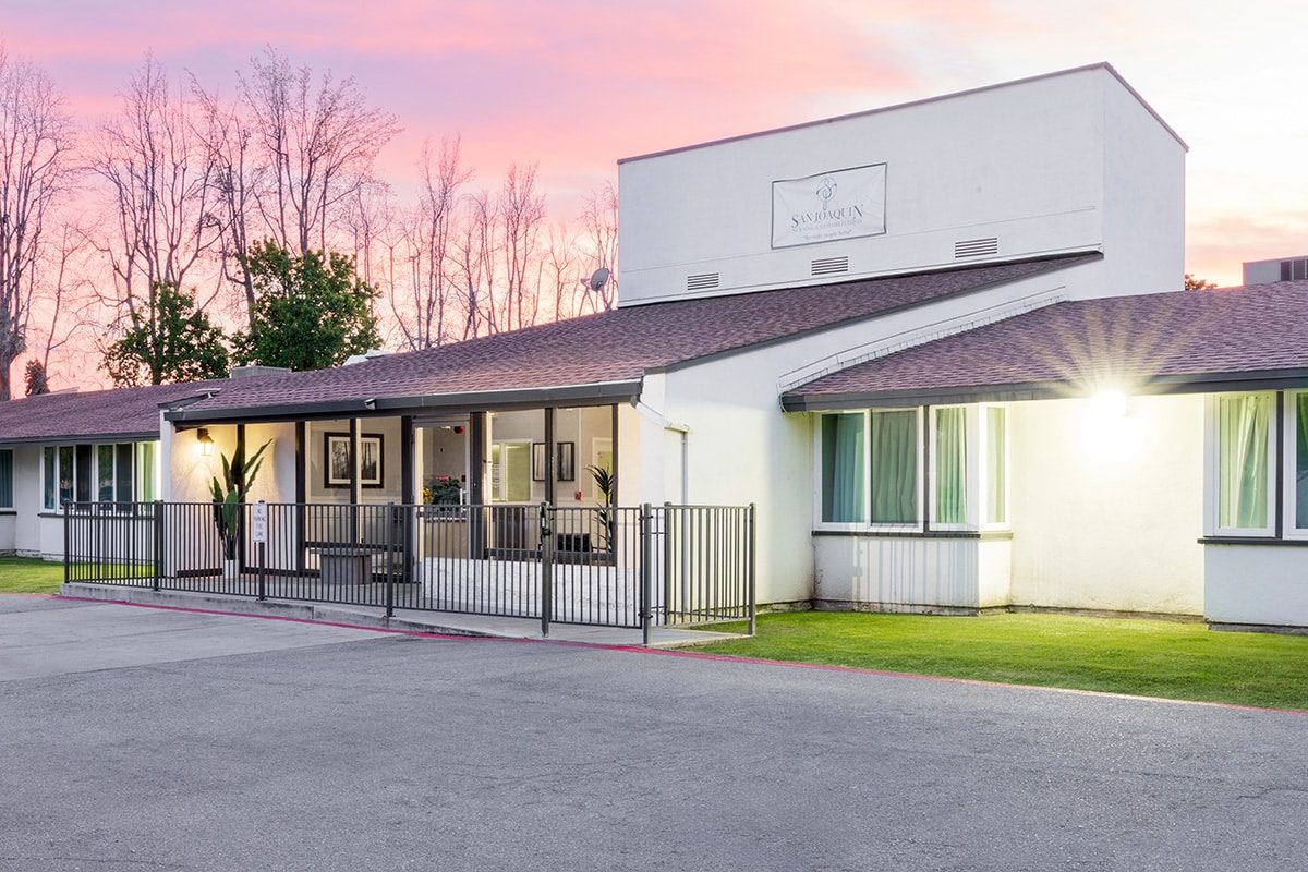 San Joaquin Nursing Center and Rehabilitation Cent photo 4