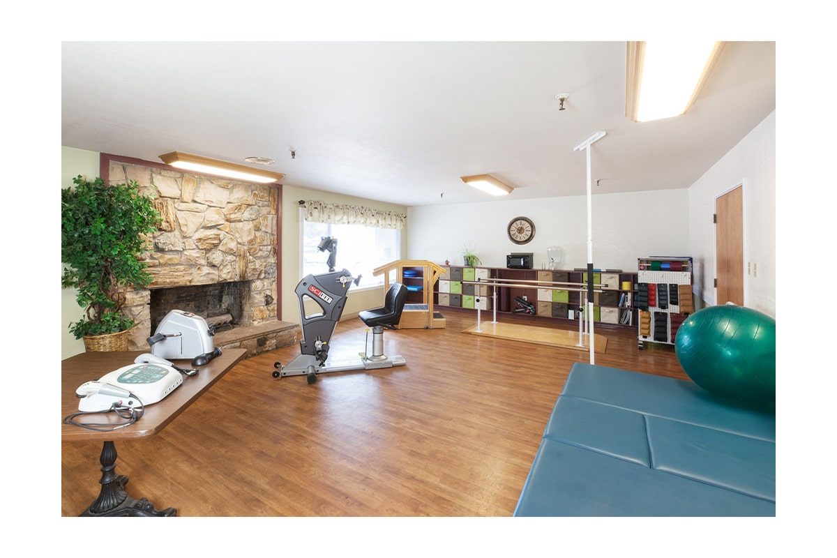 Wolf Creek Care Center photo 3