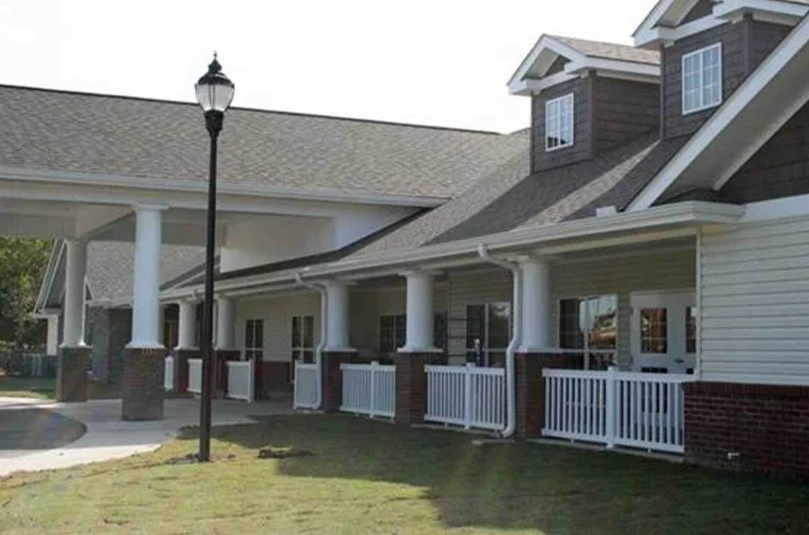 Rockwell Park Rehabilitation and Healthcare Center photo 1