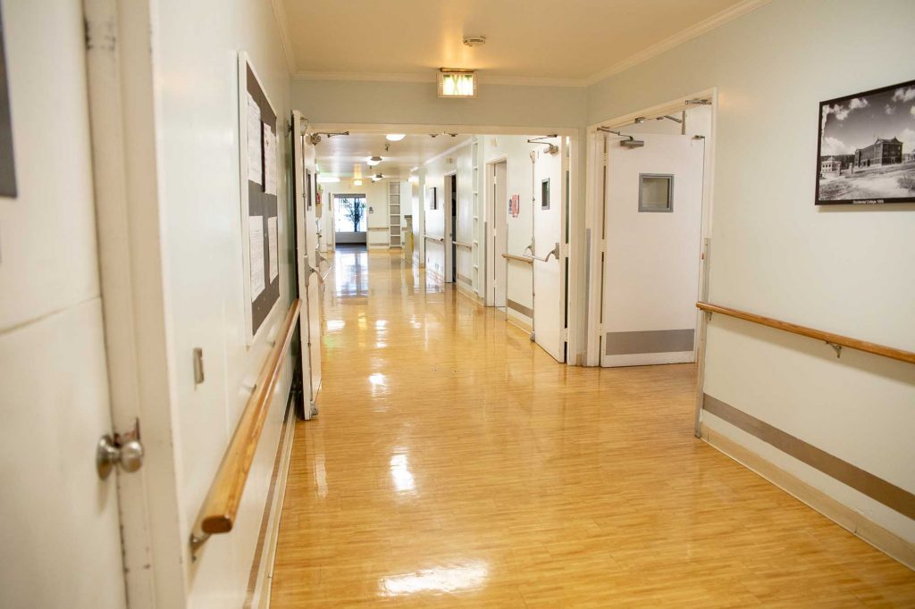 Highland Park Skilled Nursing And Wellness Center photo 4
