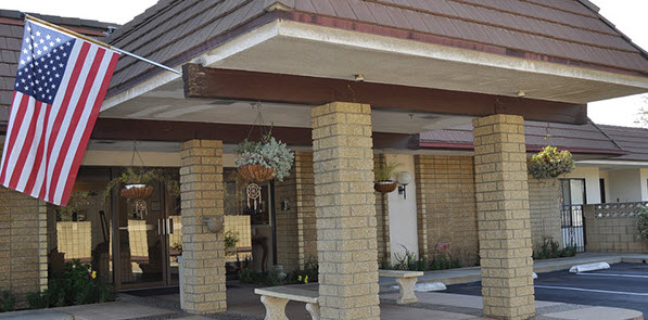Holiday Manor Care Center