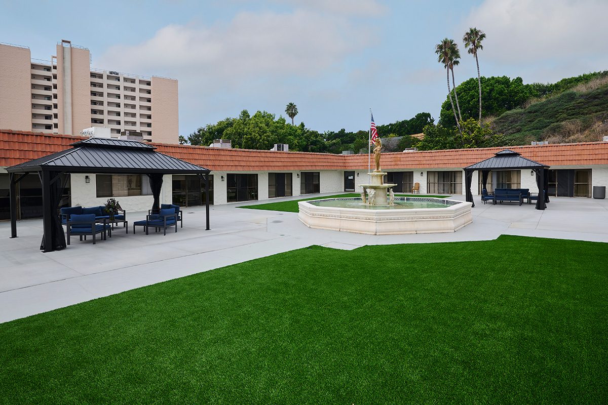 La Jolla Nursing And Rehabilitation Center photo 1