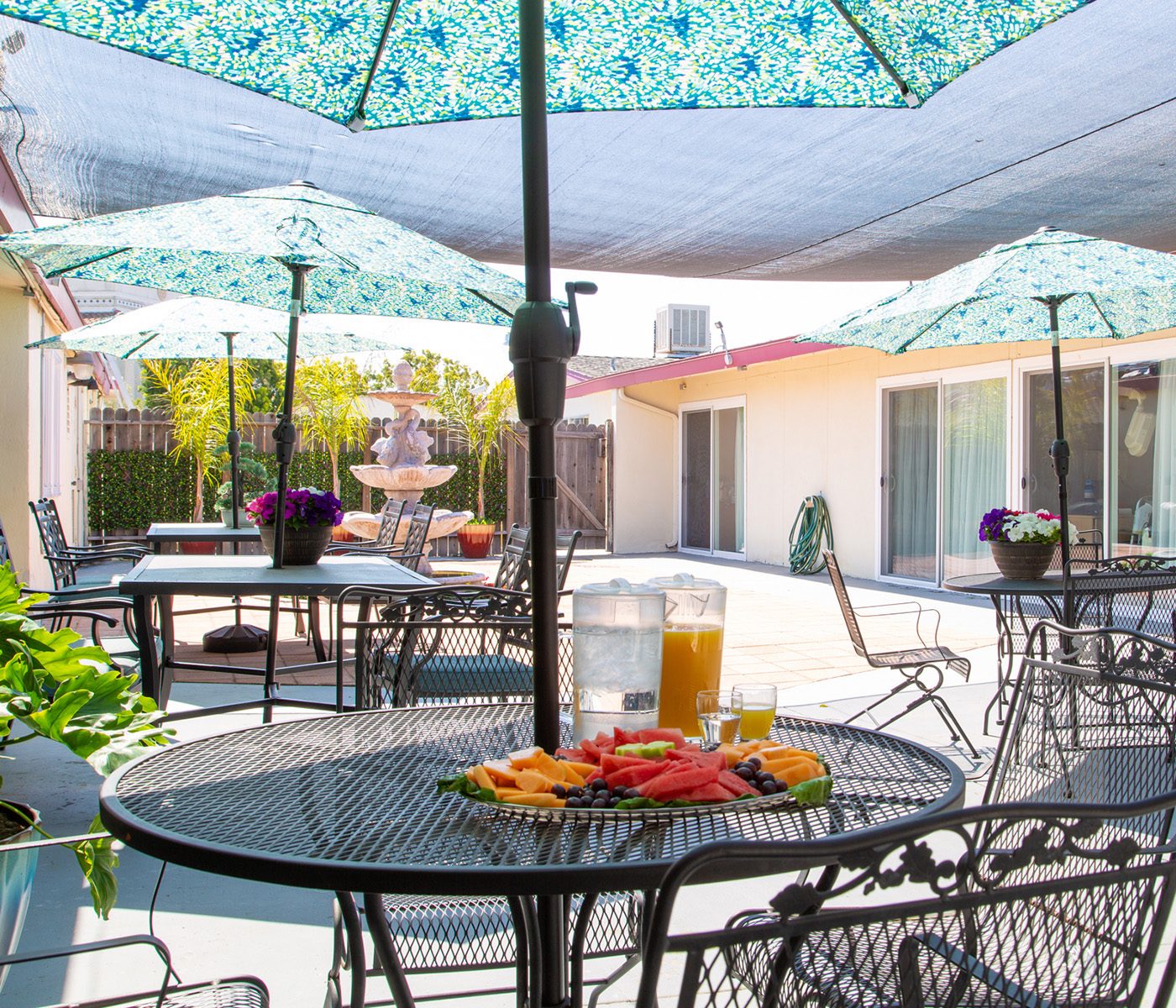 La Palma Nursing Center photo 4