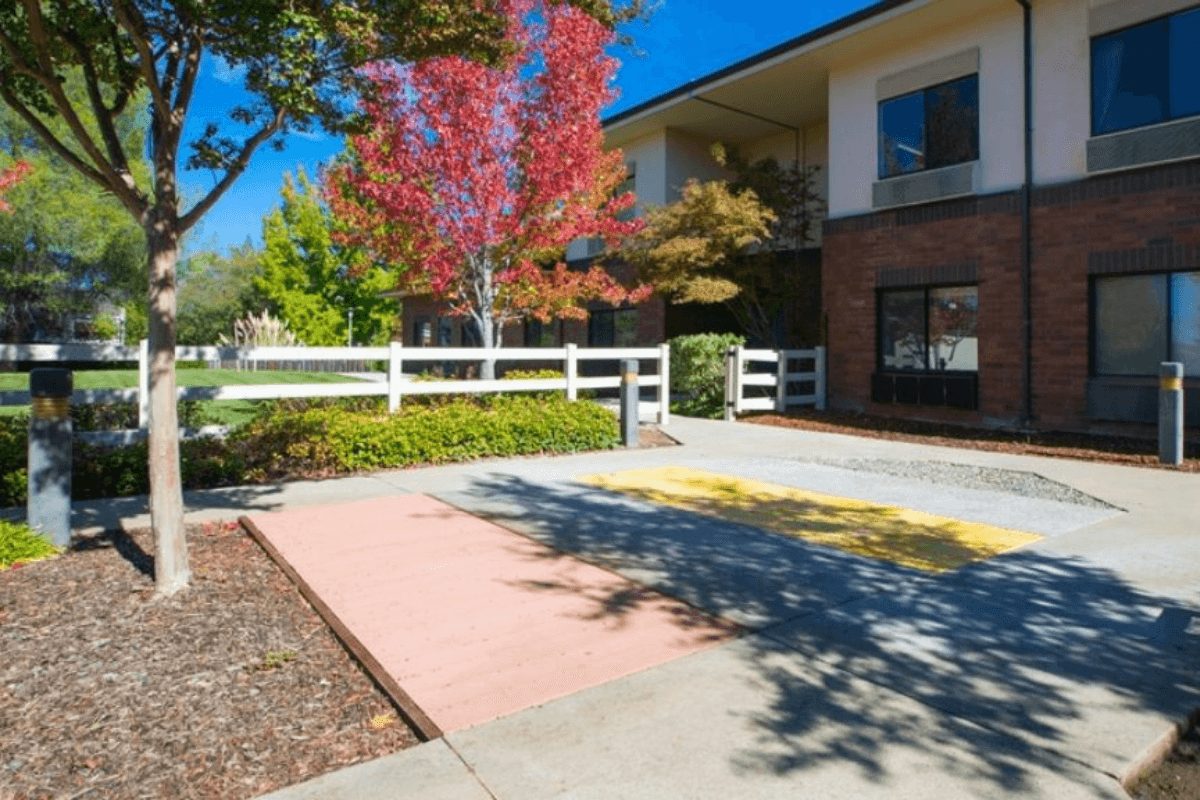 ManorCare Health Services-Citrus Heights photo 5