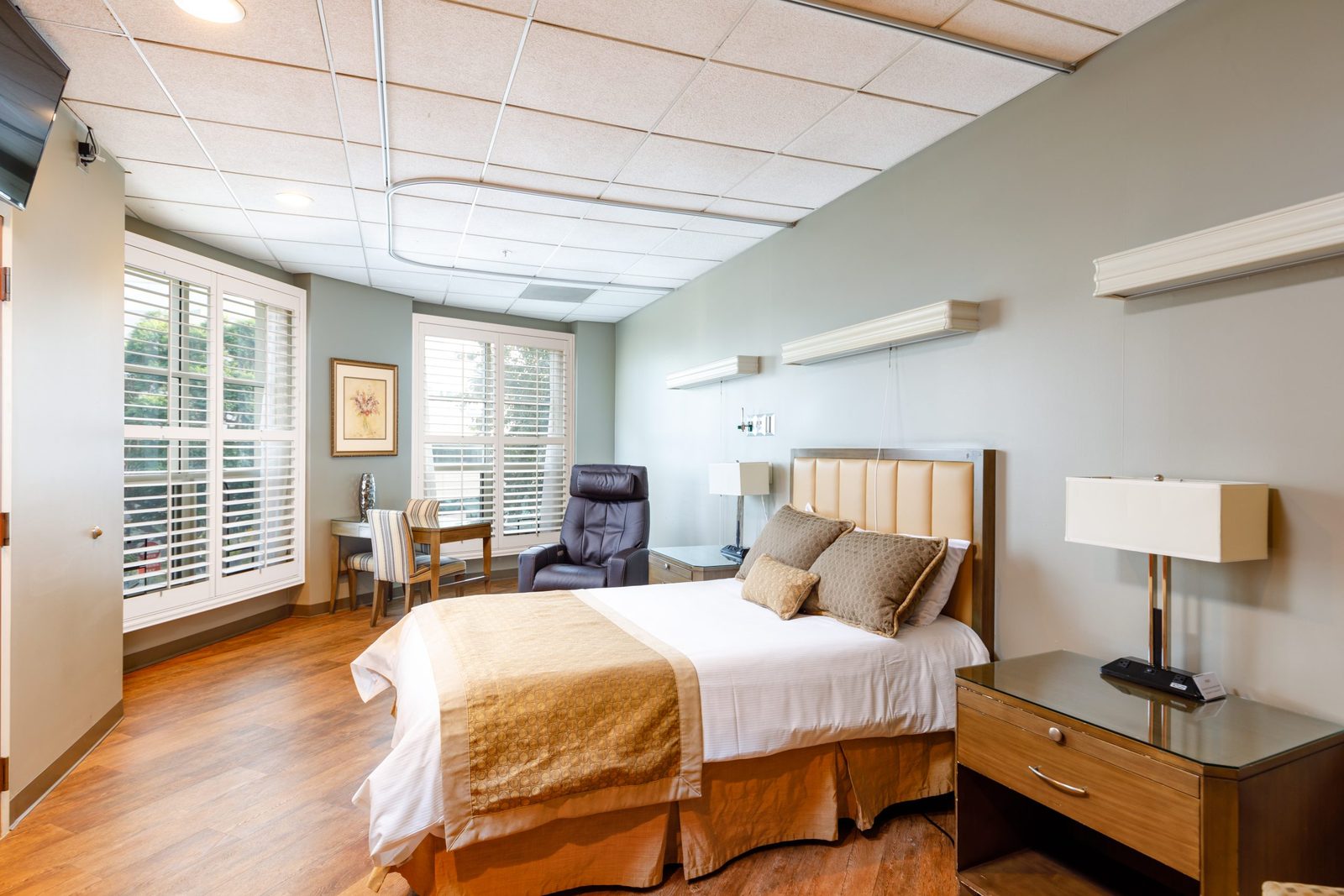Hillcrest Heights Healthcare Center photo 1
