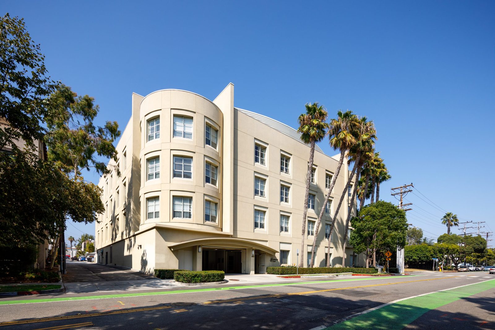 Hillcrest Heights Healthcare Center photo 3