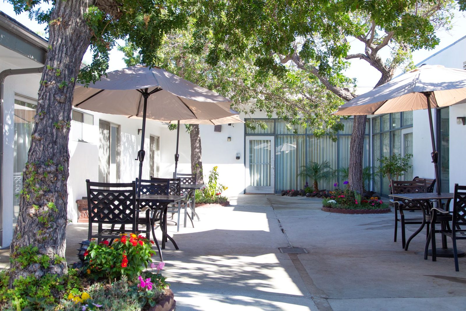 Pacific Care Nursing Center photo 2