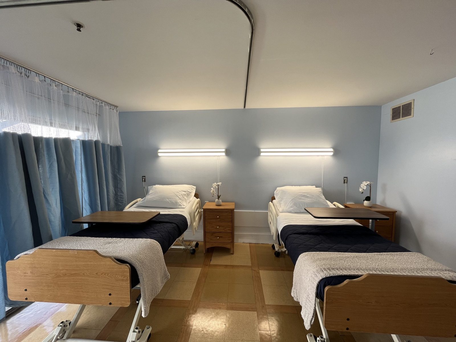 Park Anaheim Healthcare Center photo 2