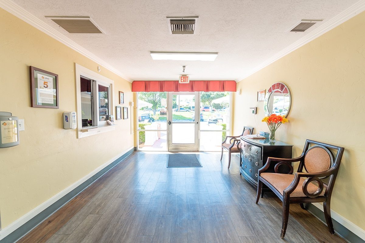 Redlands Healthcare Center photo 5