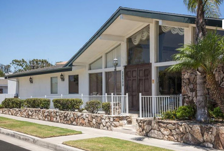 Royalwood Care Center