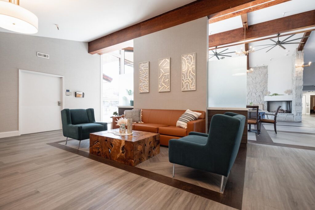 Santa Cruz Healthcare Center photo 3