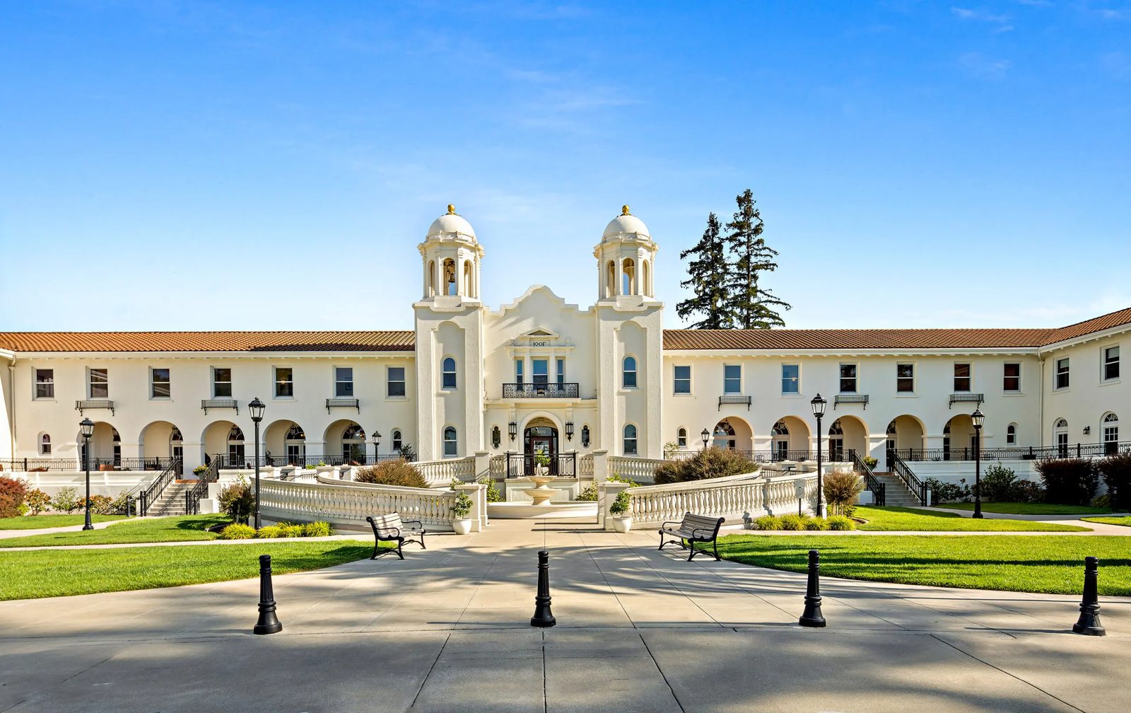 Saratoga Retirement Community photo 1