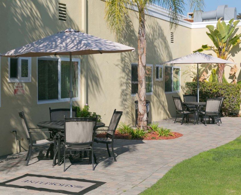 Shoreline Healthcare Center photo 3
