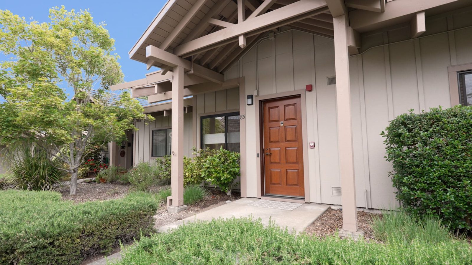 Spring Lake Village photo 3
