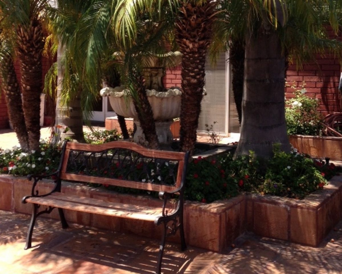 Montecito Heights Healthcare & Wellness Centre, LP photo 4