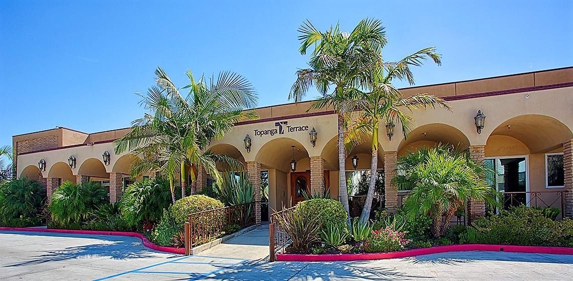Topanga Terrace photo 3