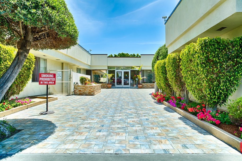 Coastal View Healthcare Center photo 3