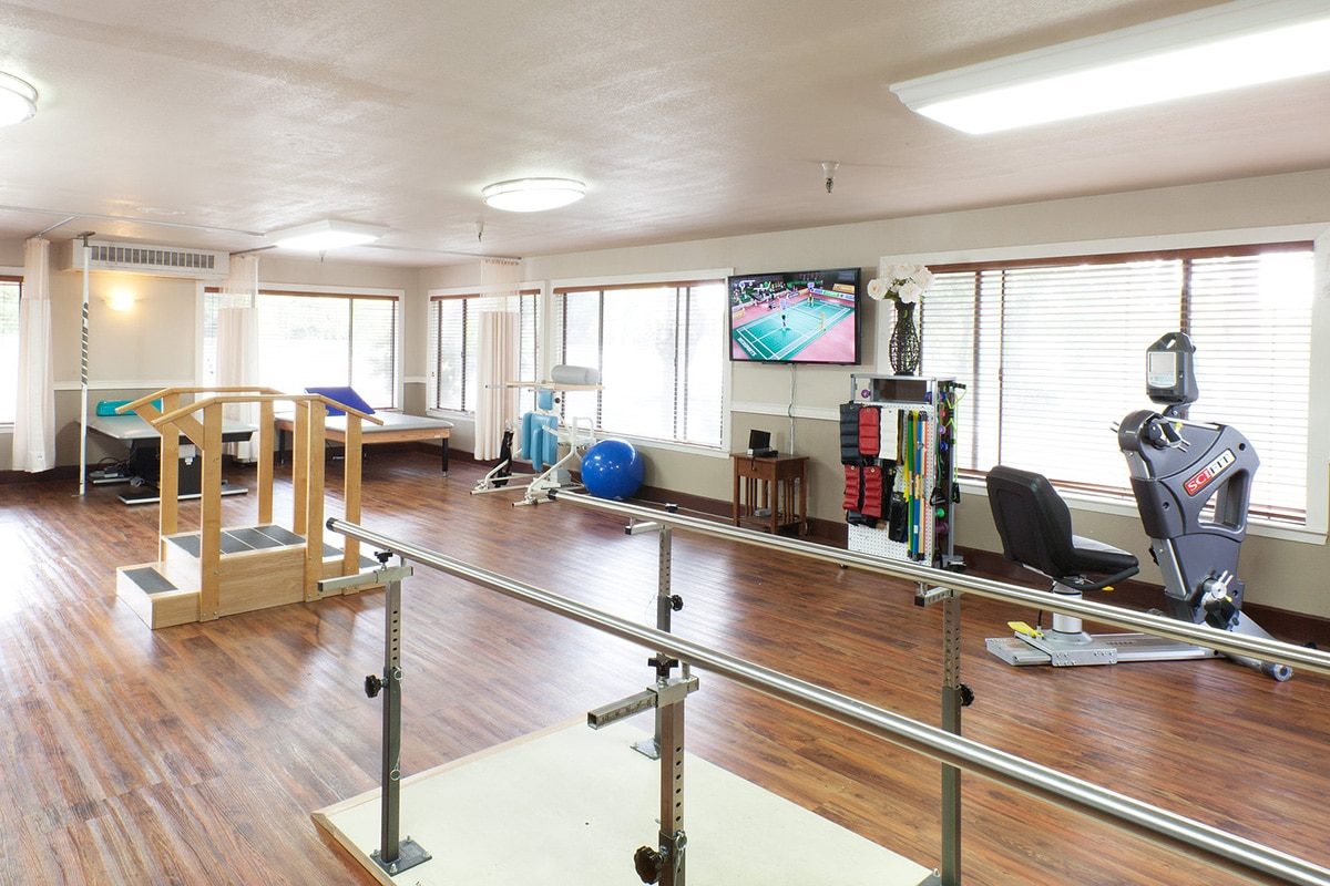 Whitney Oaks Care Center photo 2