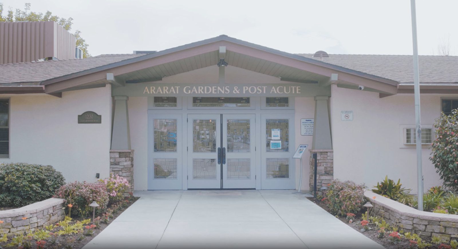 Ararat Gardens photo 1