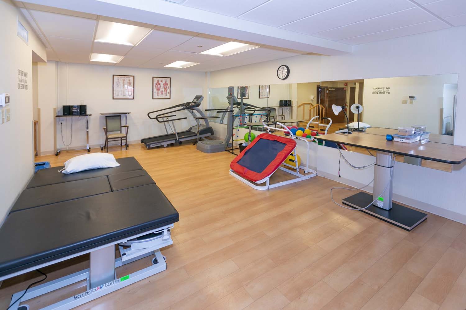 Englewood Post Acute and Rehabilitation photo 2