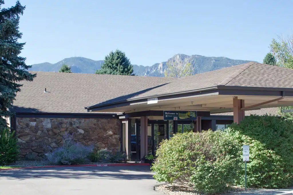 Mountain View Post Acute photo 3