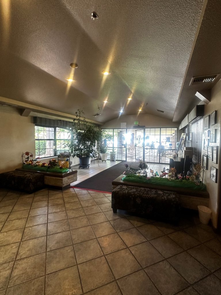 Larchwood Inns photo 2
