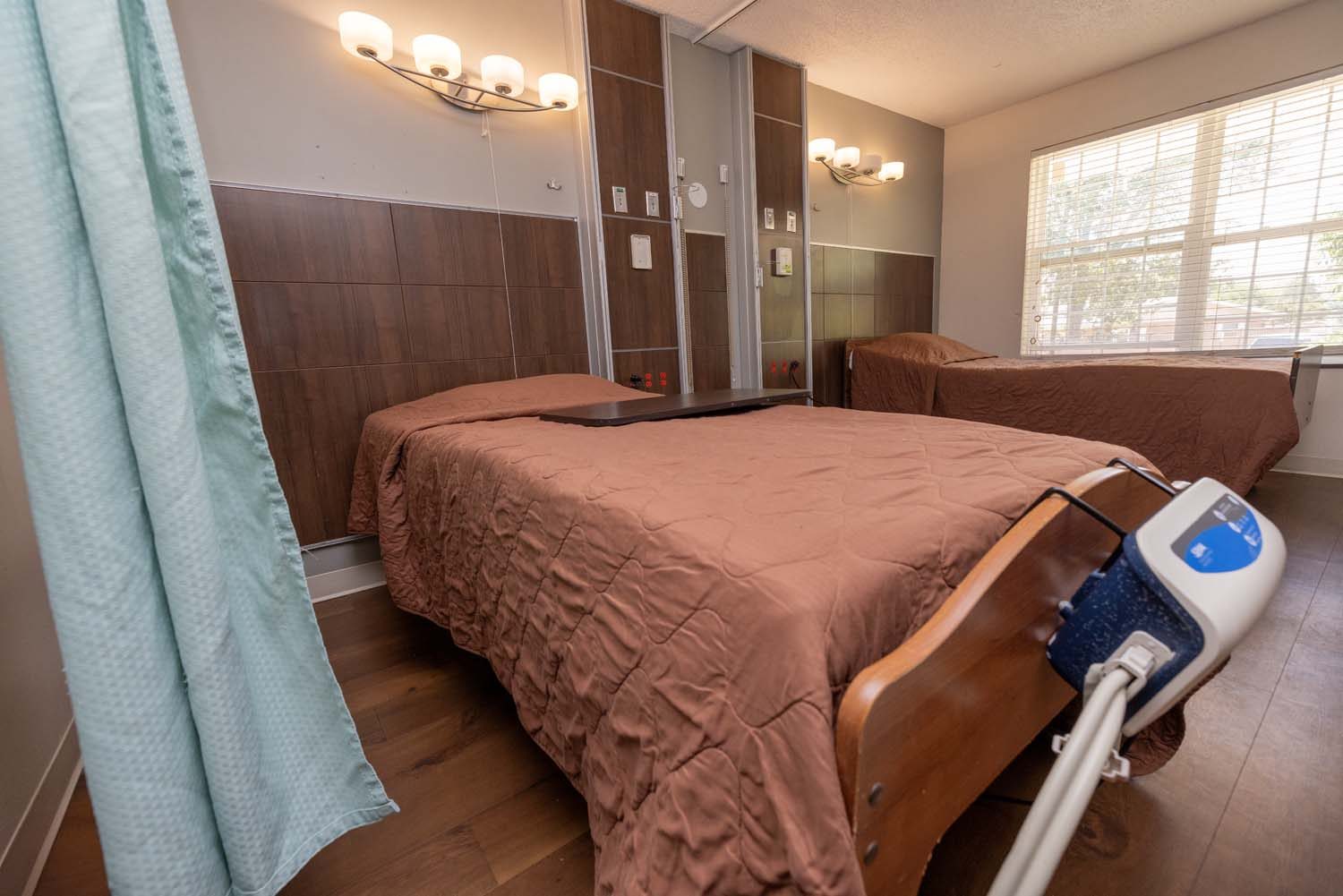 Rock Canyon Respiratory and Rehabilitation Center photo 2