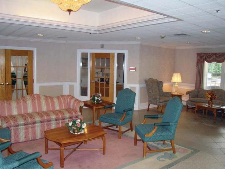 Laurel Woods photo 2