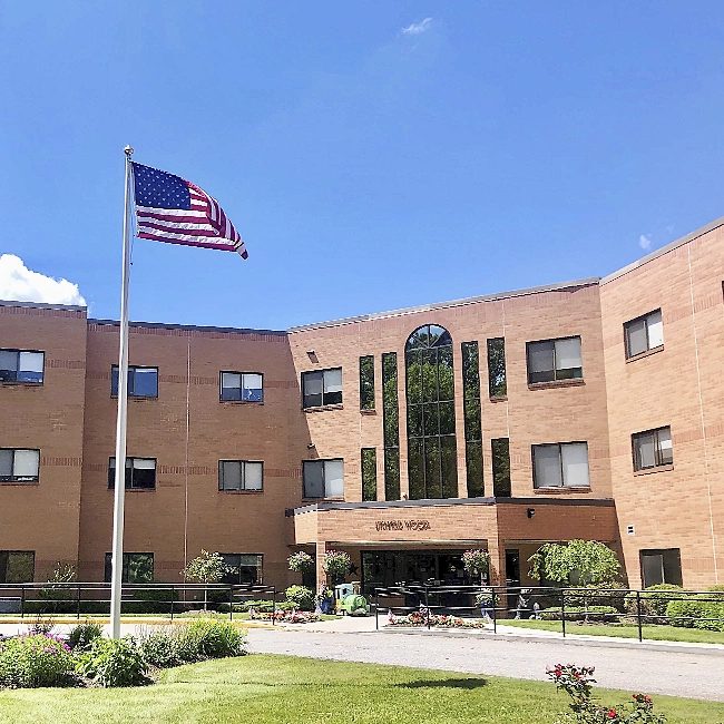 Litchfield Woods Health Care C photo 1