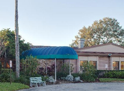 Bay Tree Center