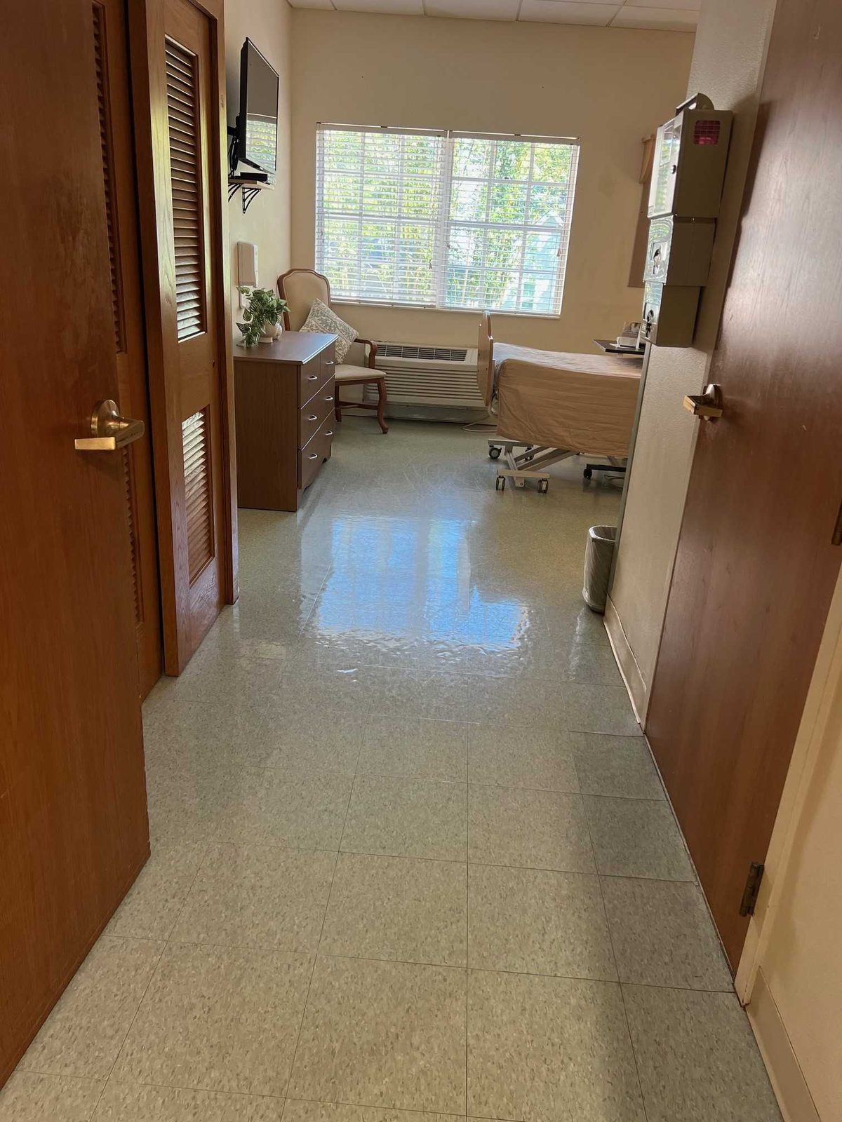 Bayshore Pointe Nursing and Rehab Center photo 3