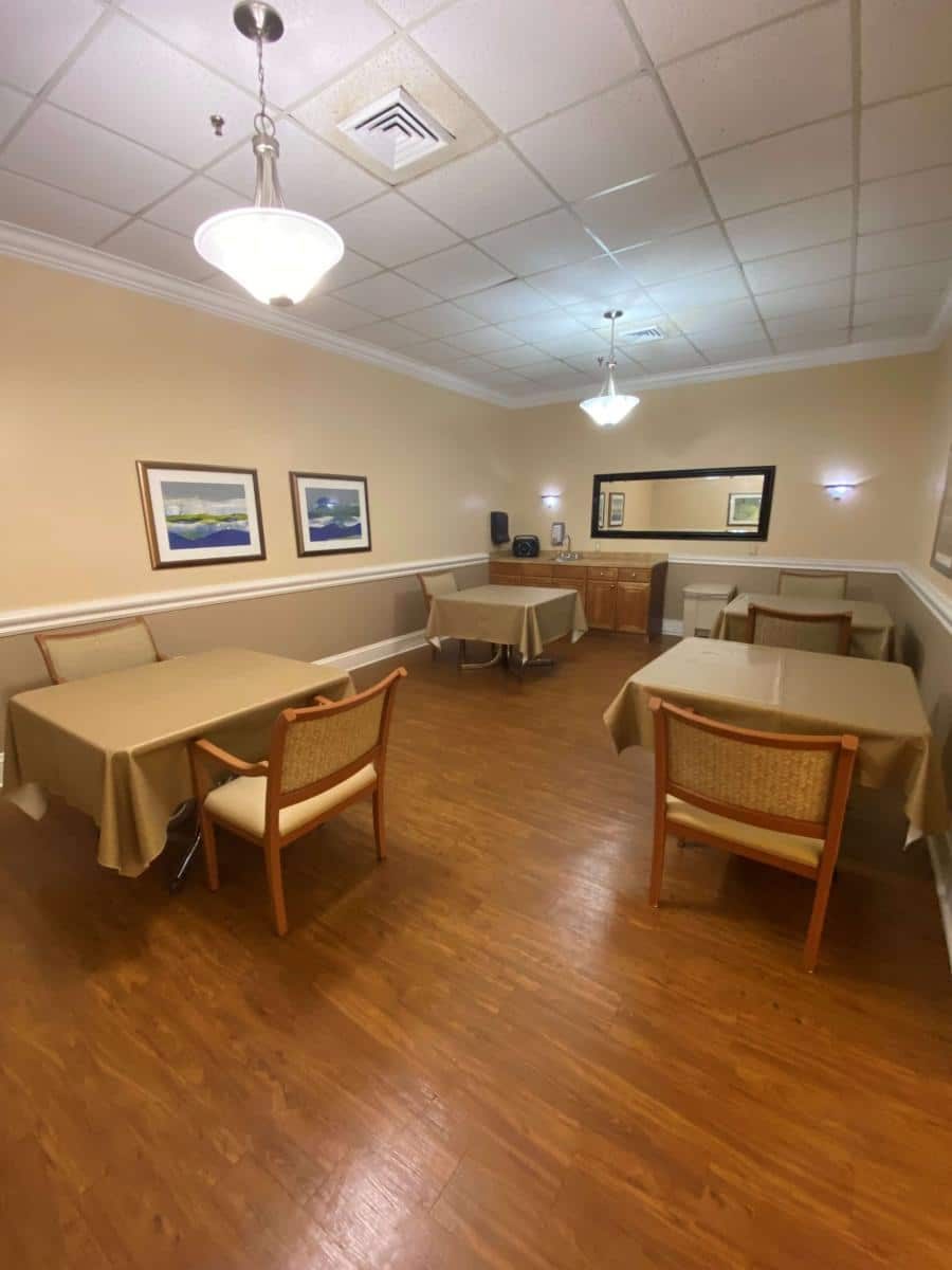 Deerfield Beach Health and Rehabilitation Center photo 7