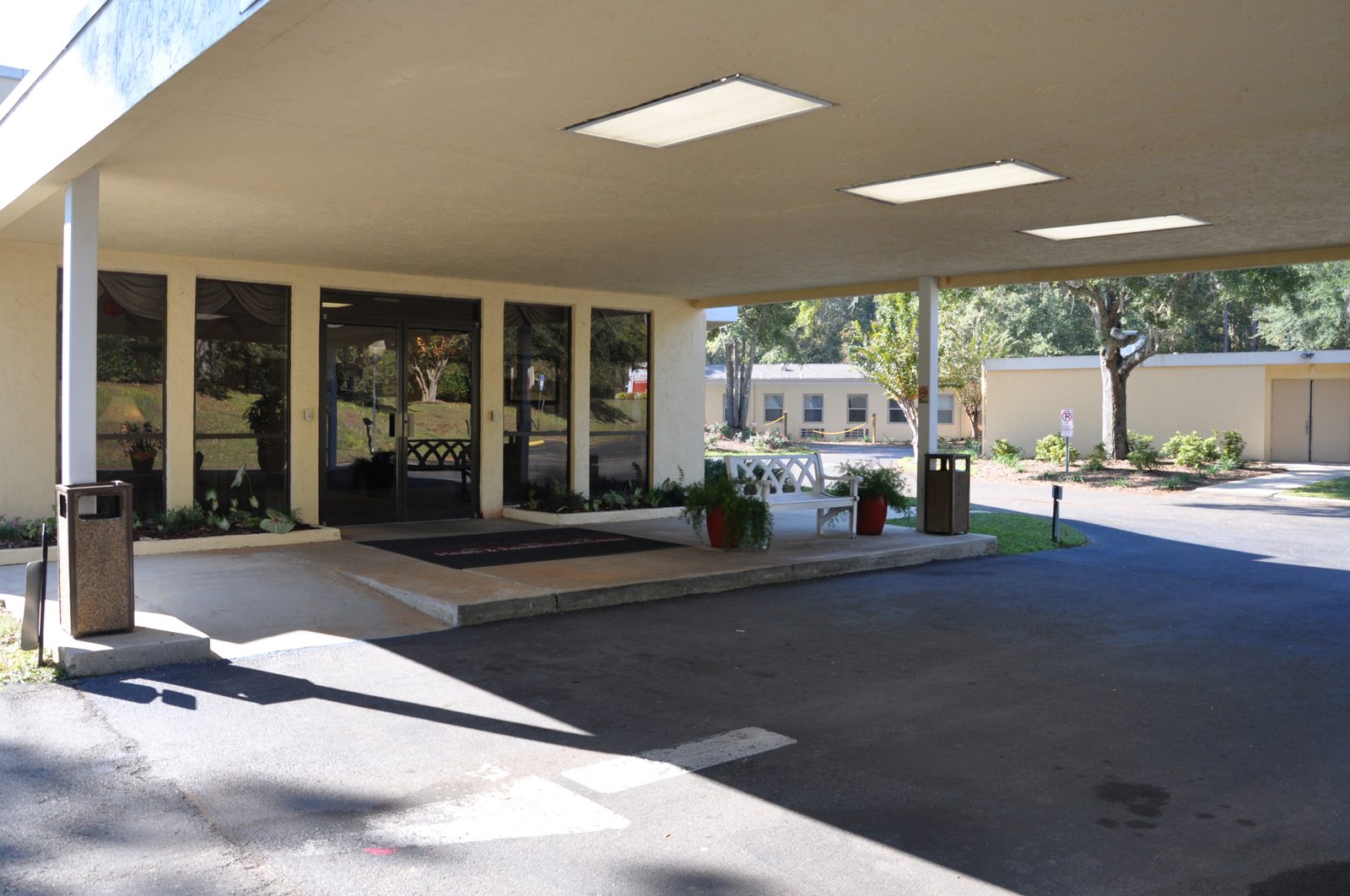Seven Hills Health and Rehabilitation Center photo 4