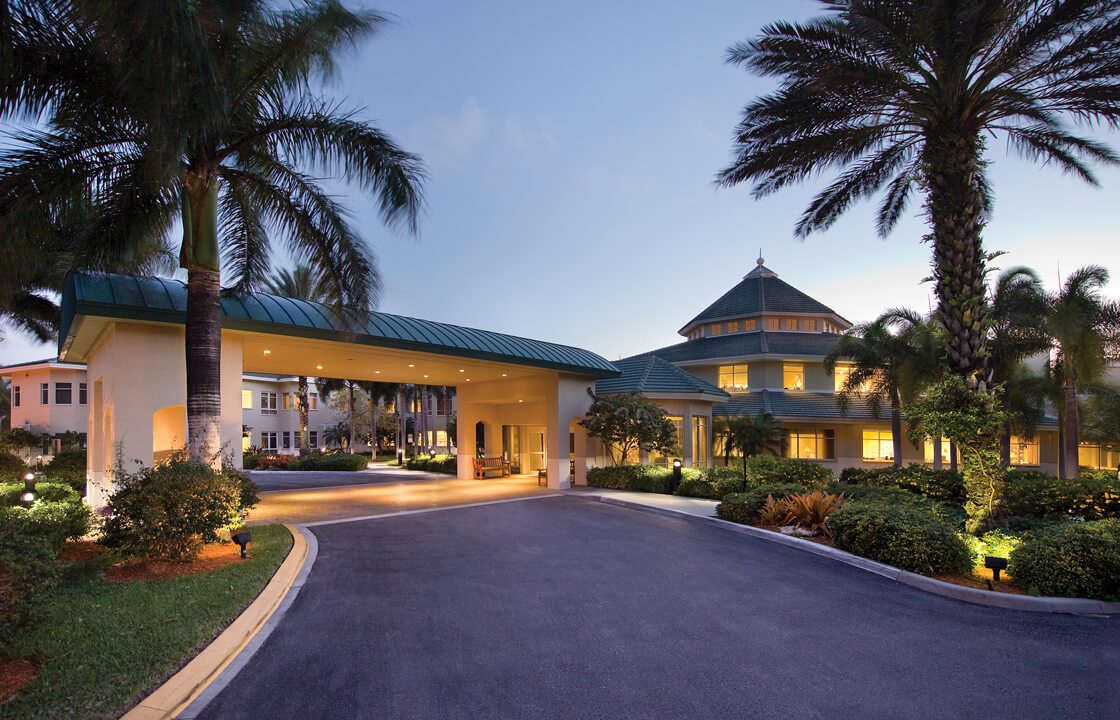Chateau at Moorings Park, the photo 2