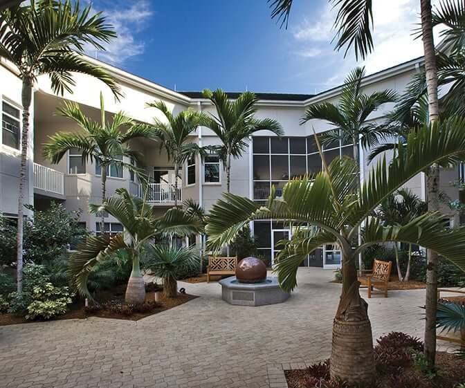 Chateau at Moorings Park, the photo 3