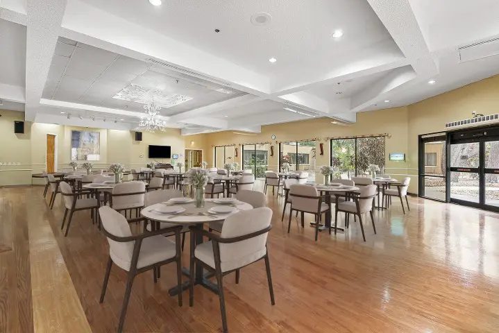Kensington Gardens Rehab and Nursing Center photo 1