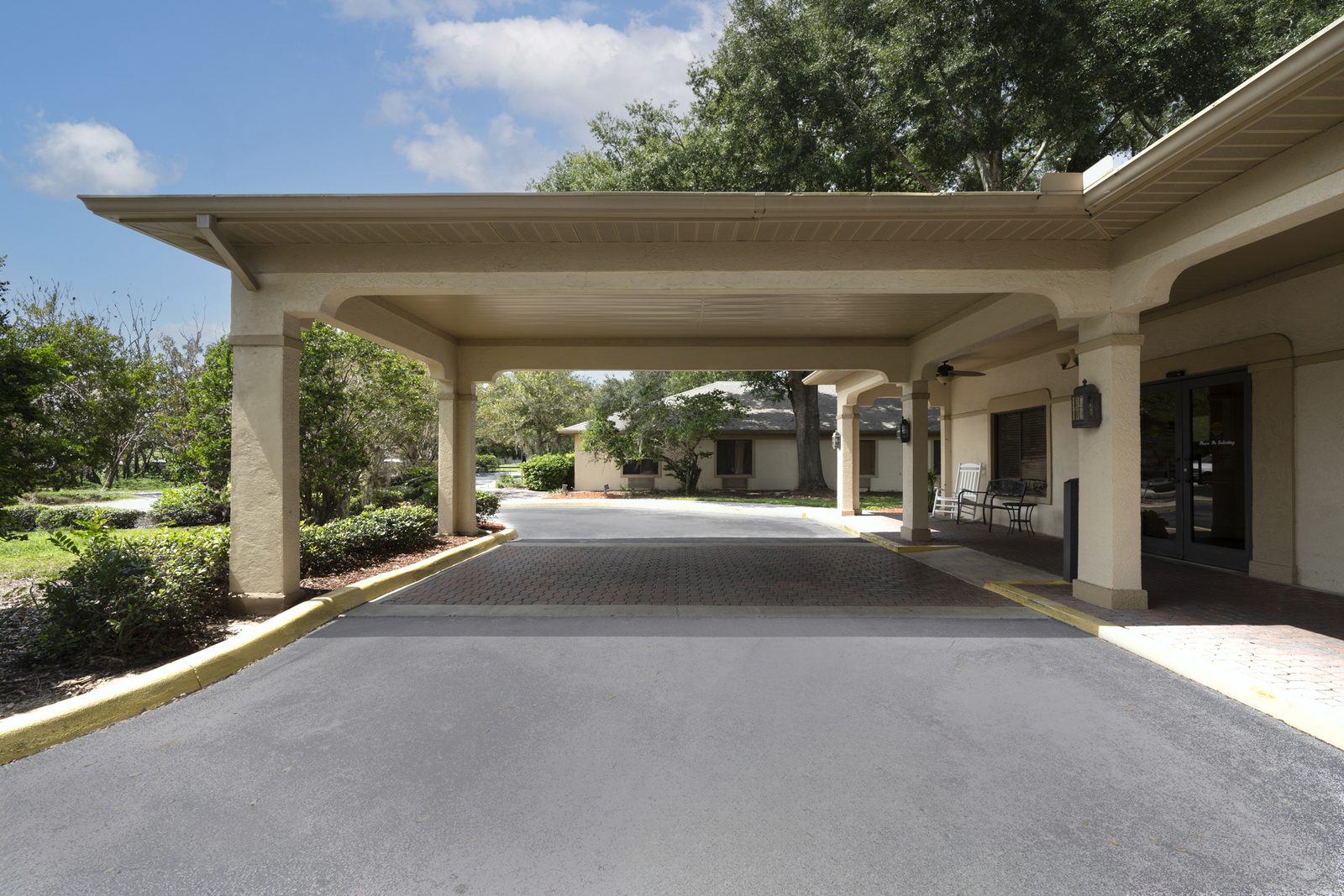 West Altamonte Nursing and Rehabilitation Center By Harborview photo 2