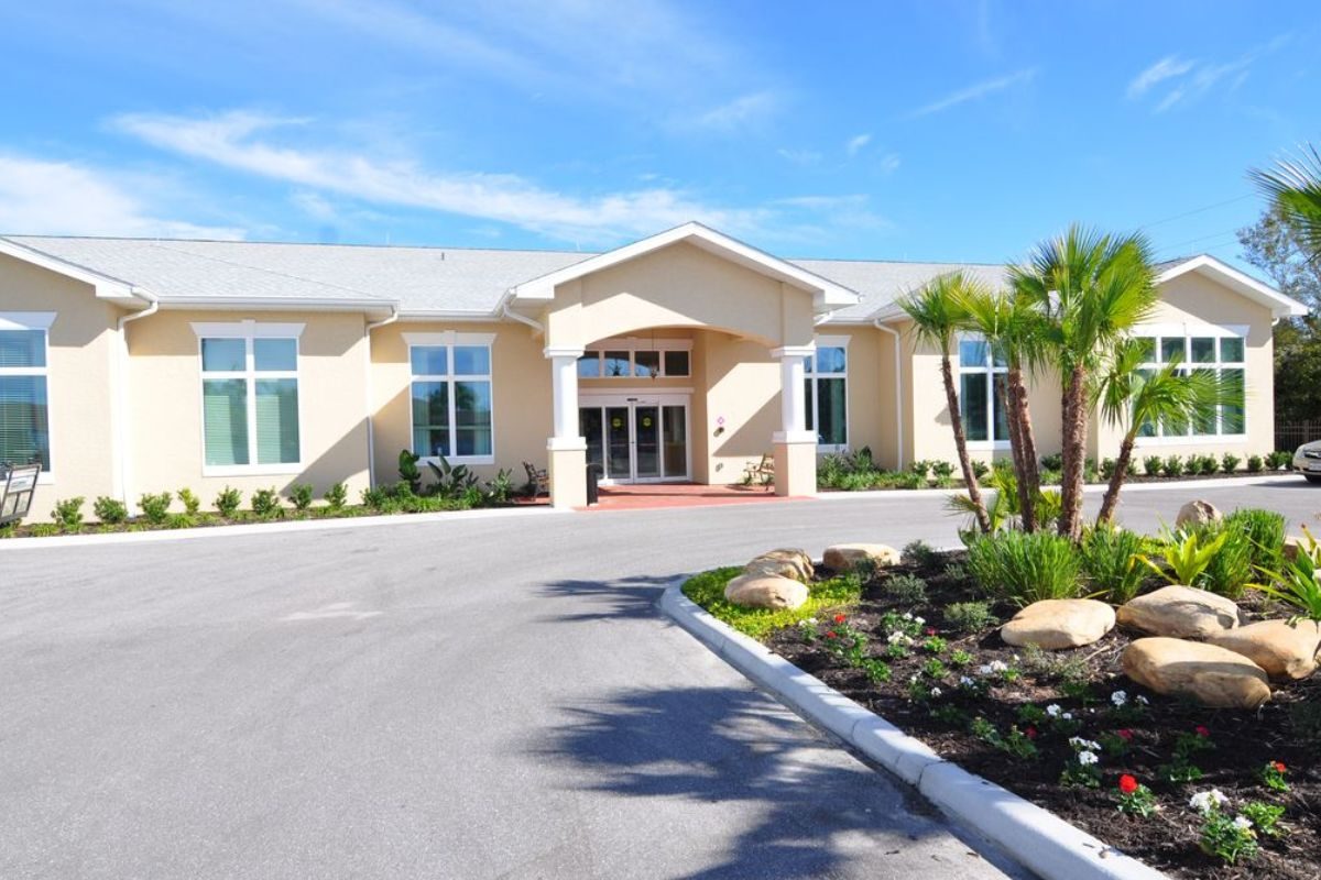 Port Charlotte Rehabilitation Center photo 2
