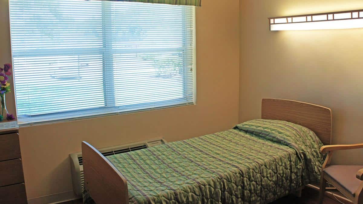First Coast Health and Rehabilitation Center photo 4