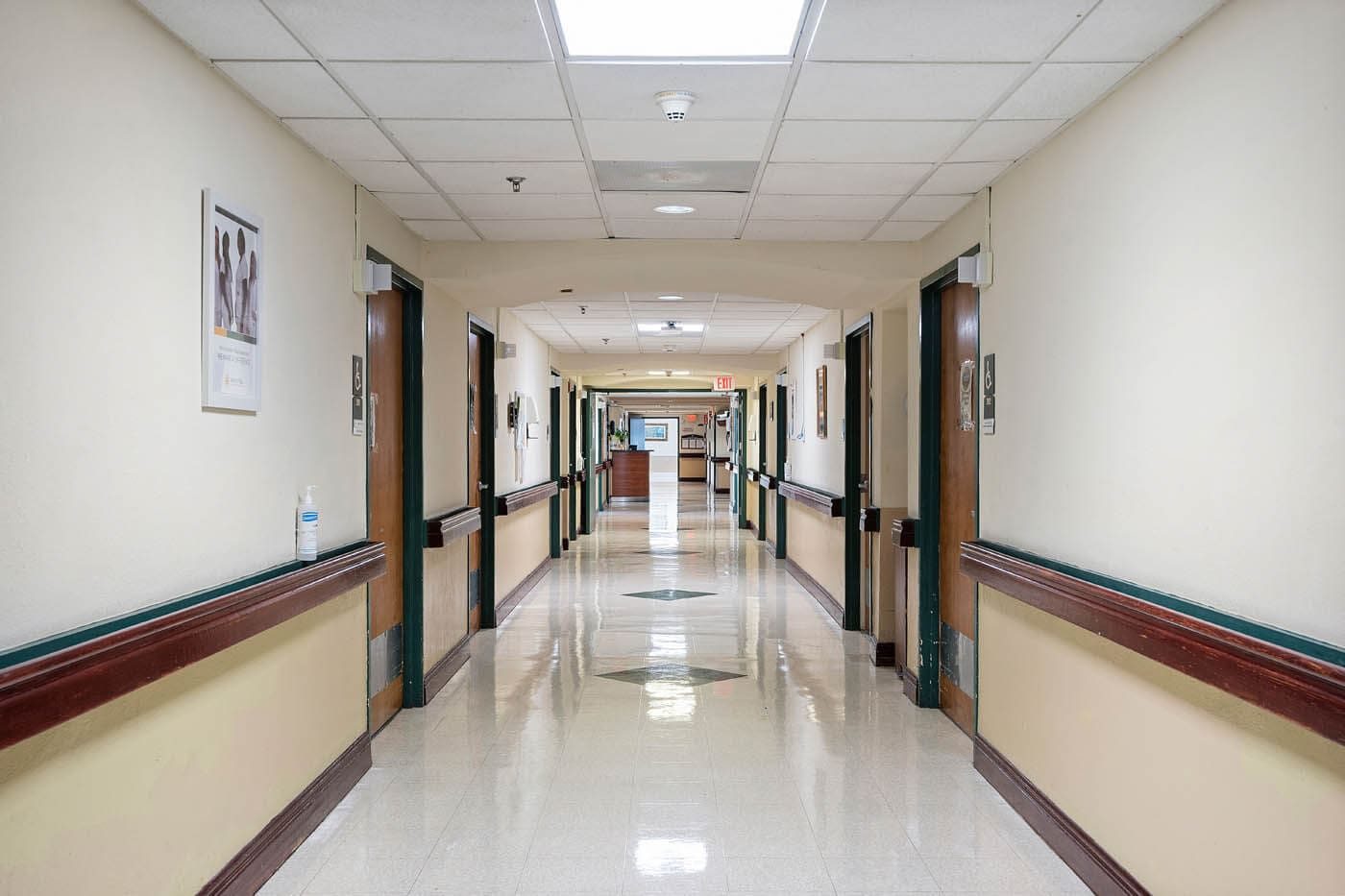 Jackson Gardens Health and Rehabilitation Center photo 4